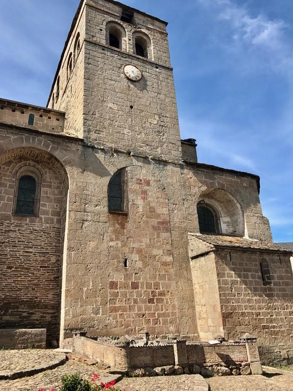 La Petite Maison Des Artistes Castelnau-Pégayrols Rom bilde